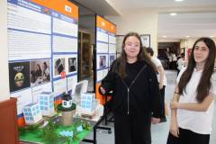 Evrensel Kolej